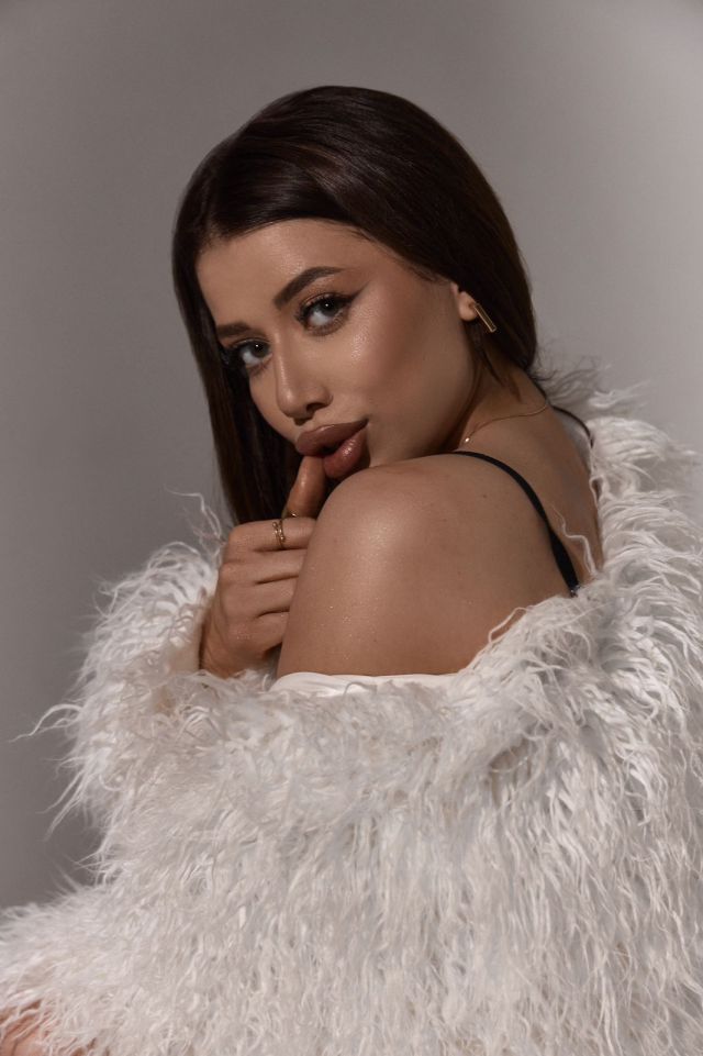 Индивидуалка Лана Ново-Савиновский Фотография 