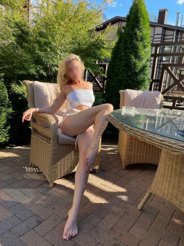 Индивидуалка Адриана Ново-Савиновский Фотография 